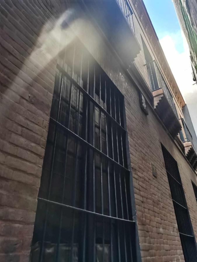 Maestranza Modern Apartman Sevilla Kültér fotó